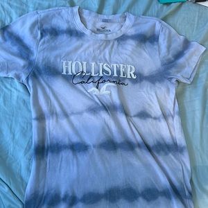 Hollister top